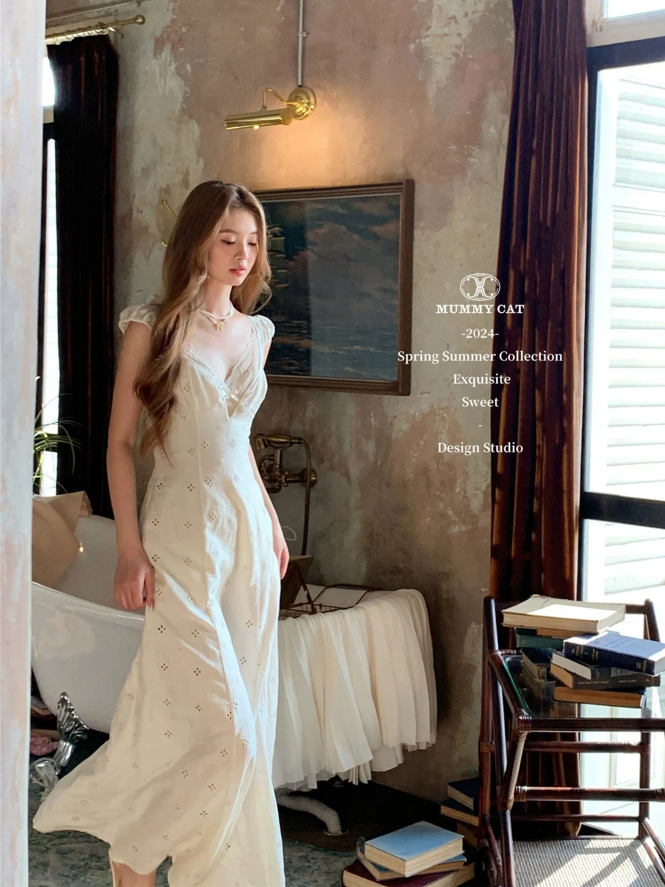 Mummy Cat Lays Eggs [Southern France Holiday] French Retro Hollow Heavy Embroidery V-Neck Dress